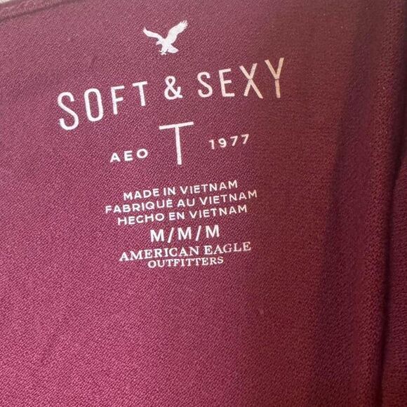American Eagle Burgundy Cold Shoulder Top Size M - Picture 3 of 5